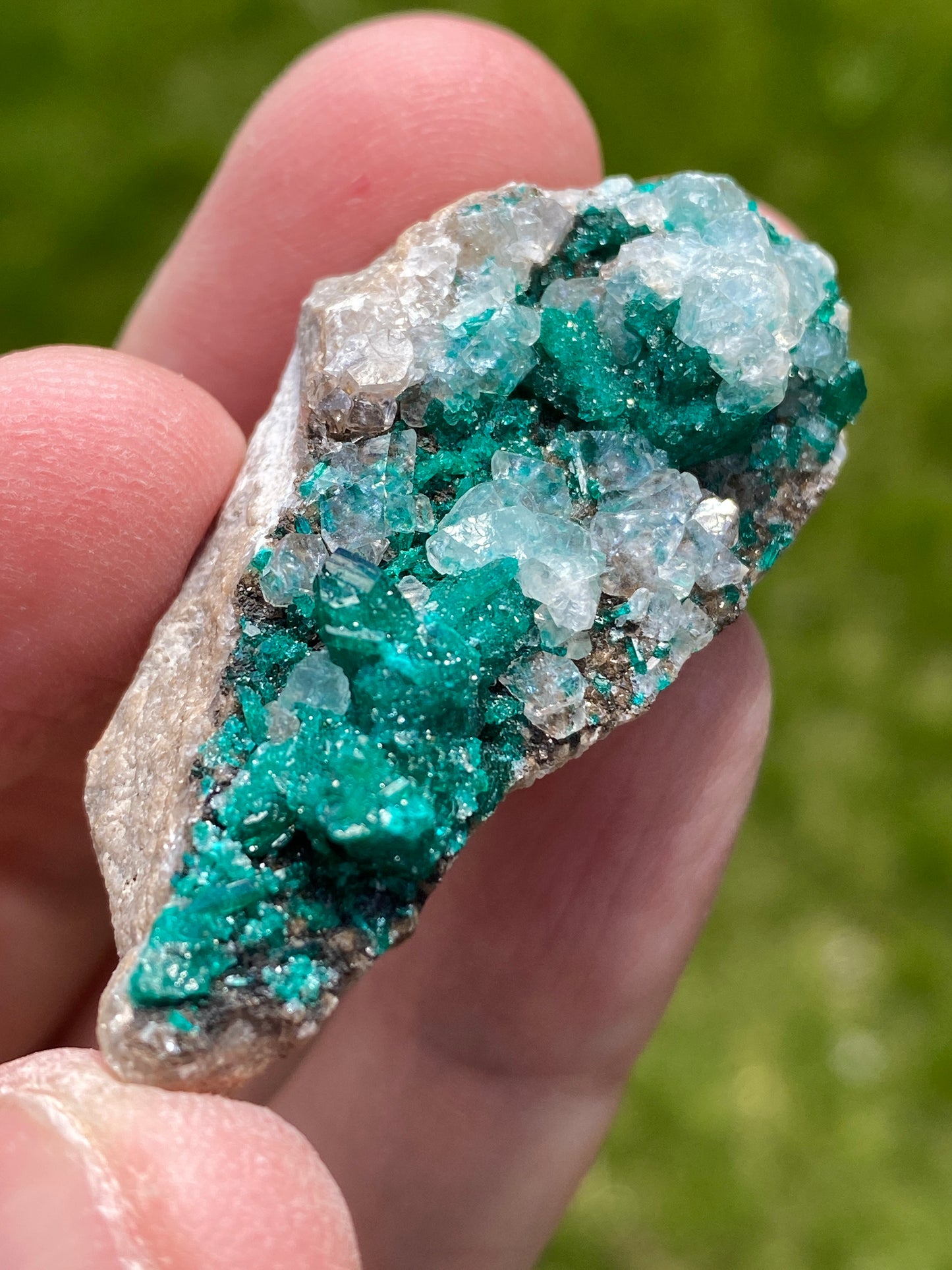 Dioptase & Calcite