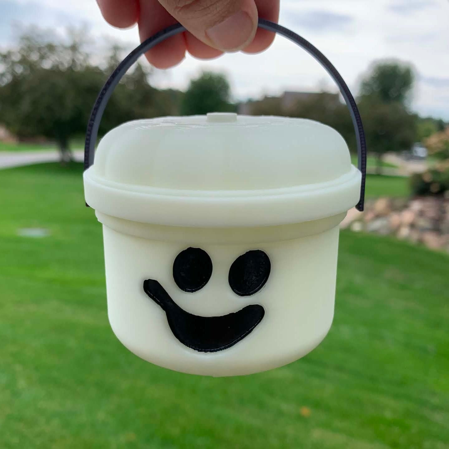 Miniature Halloween Buckets: Nostalgic Boo Buckets with Lid